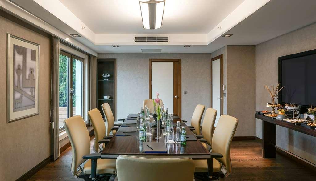 Otel Divan